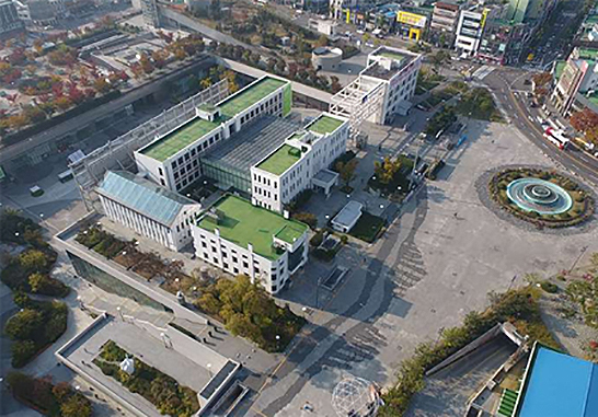 민주평화교류원